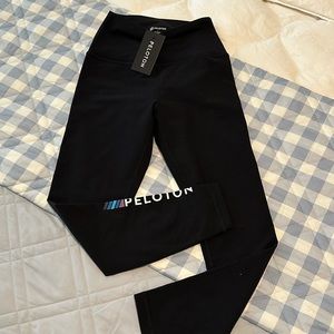 PELOTON leggings women’s small